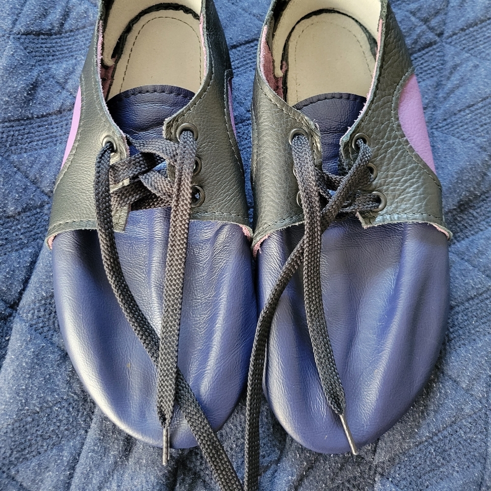 Softstar Dash RunAmoc barefoot running shoes purple black leather 7U unworn